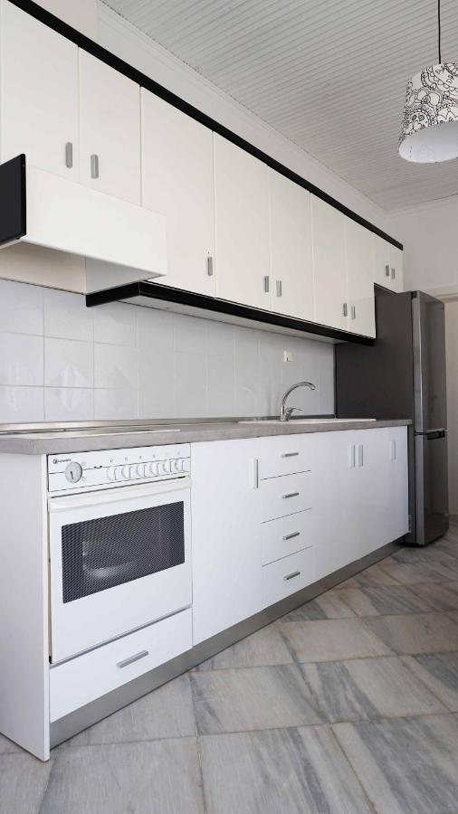 Vrasná Villa Karras מראה חיצוני תמונה