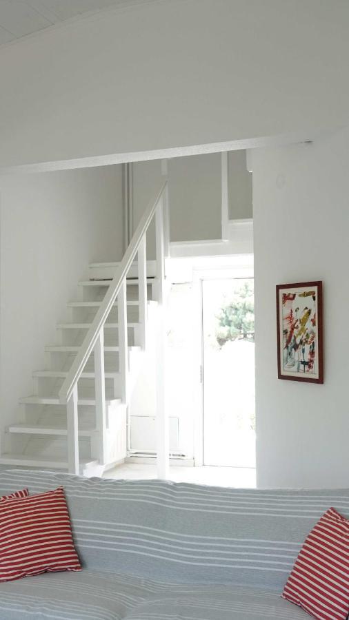 Vrasná Villa Karras מראה חיצוני תמונה